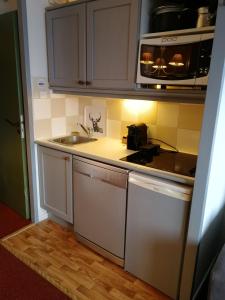 Coquet studio Quartier Falaise superbe vue