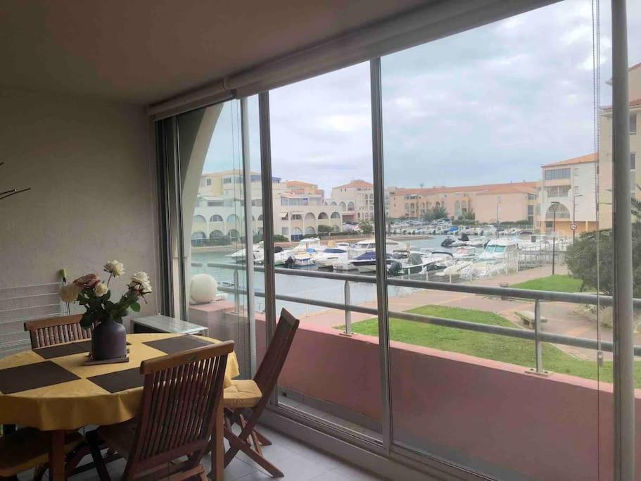 Appartement Coquet T2, quartier des quilles, climatisé, 300m des plages 10 Allée de la Goélette 34200 Sète