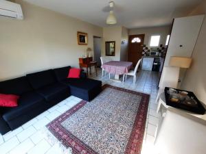 Appartement Coquet T2 ,terrasse,parking ,4 kms d Avignon 7 Impasse Carnot 30400 Villeneuve-lès-Avignon Languedoc-Roussillon