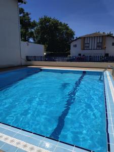 Appartement Coqueto apartamento con piscina comunitaria 155 Boulevard de l'Empereur. Res Zuhaizti-Edif Zumarra 1.3 64700 Hendaye Aquitaine