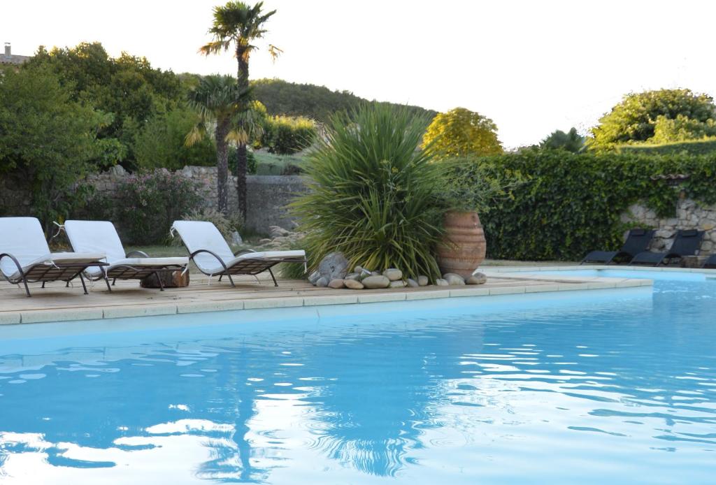 Coquette maison de village pour 4 pers 04500 Quinson