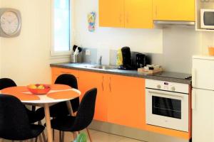 Coquettish and spacious 2-rooms apartment Free parking tram #F2