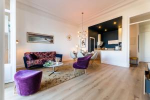 CORAL KEYWEEK Apt in city center closed to the beach private garage
