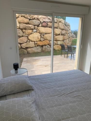 CORSE HOLISTIKA - Rez-de-jardin avec vue mer exceptionnelle et piscine magnifique