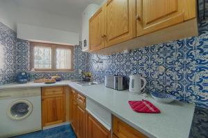 Corte-Real Ocean View Apartment
