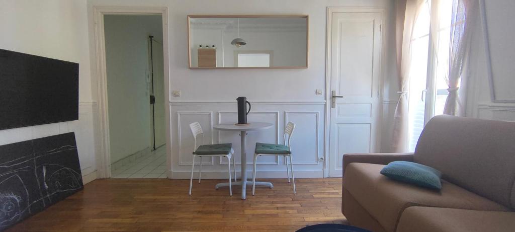 Appartement Appartement cosi proche de tout 104 Rue Diderot, 94300 Vincennes