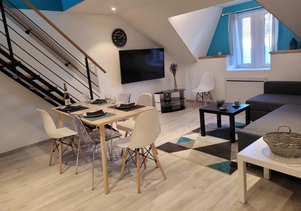 Appartement Cosis Appt à Colmar - 4 personnes- free parking 33 Rue du Logelbach 68000 Colmar