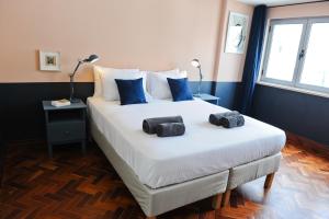 Cosmopolitan City Apartment 4A