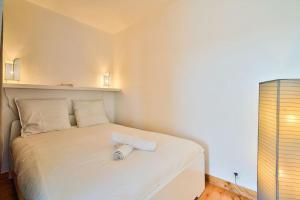 Cosy 1 Bed flat 10min walk to Porte de Versailles