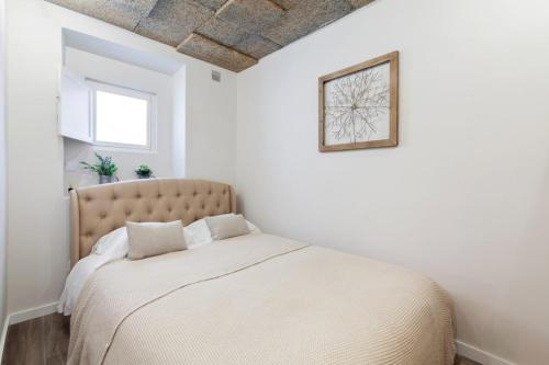 Cosy 1 Bedroom Apartment in St George's Castle