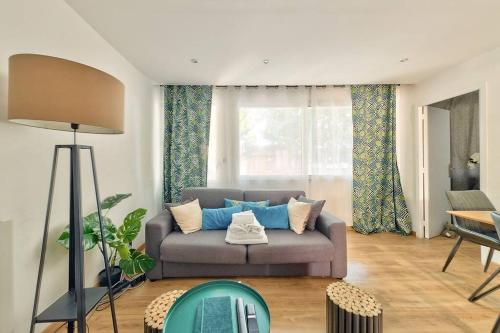 Cosy 2 Bedroom Flat 10min to the Vieux Port
