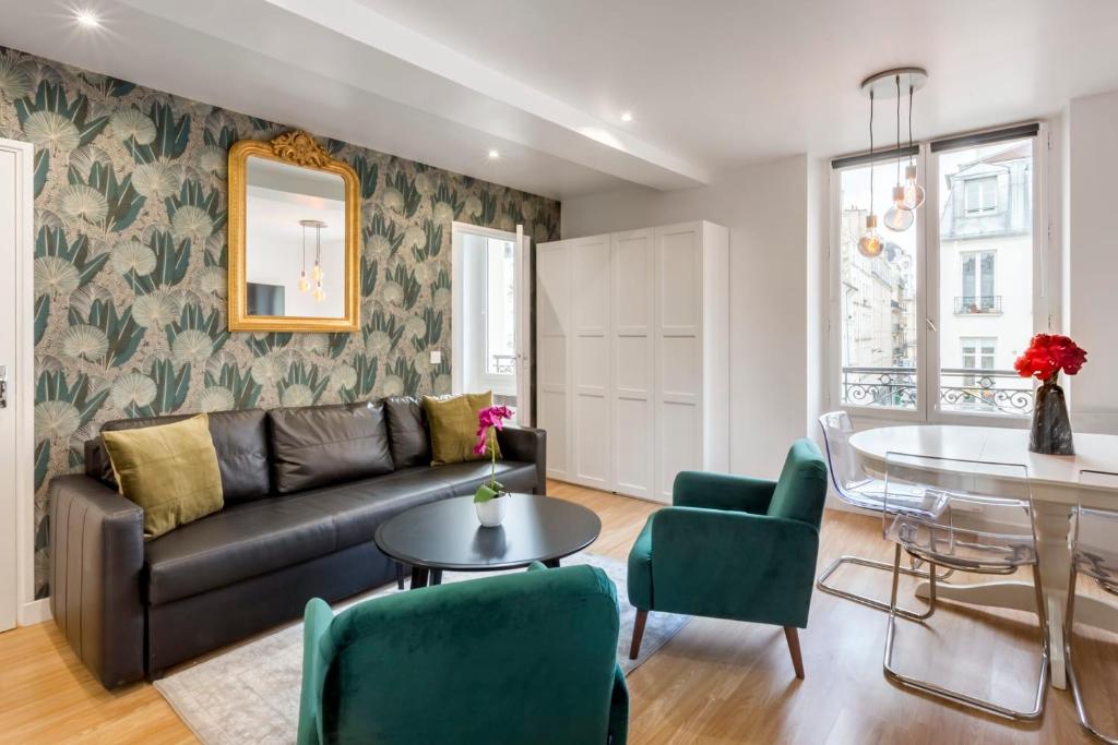 Cosy 2 bedrooms 1 bathroom apartment- Le Marais Pompidou Rue Saint-Martin 326, 75003 Paris