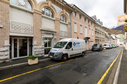APPARTEMENT COSY 2 PLACES DE PARKING WIFI CENTRE VILLE Cauterets france
