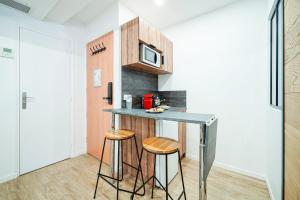 Cosy 4 People near Montmartre and opera
