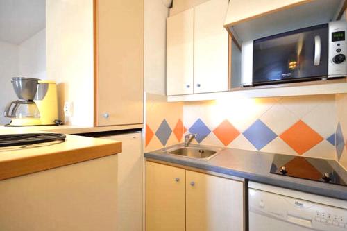 COSY 4 pers- Hyper centre au pied de la plage !