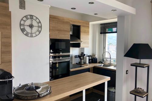 Cosy 42m With Balcony Nice View And Wifi