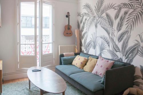 Cosy 50m With Balcony Near Tour Eiffel !