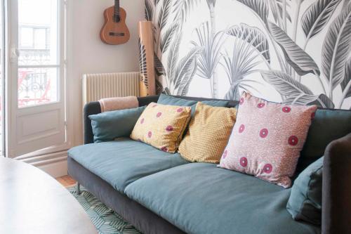 Cosy 50m With Balcony Near Tour Eiffel !