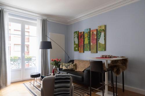 Cosy 60m near the Bois de Boulogne