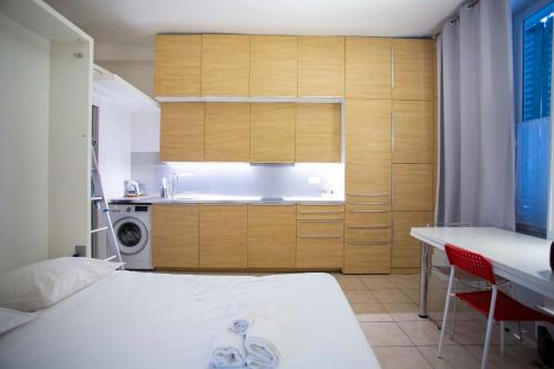 Cosy and Lovely Apartment#5 minutes from Republic