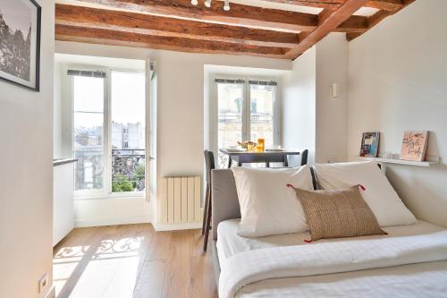 Cosy and New Studio in the Heart of Paris (5F)