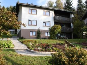 Cosy and spacious apartment with balcony in the Black Forest