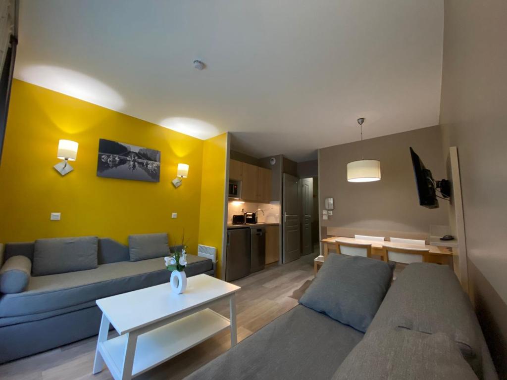 Cosy Apartment Disneyland'Val d'Europe'Paris 18 42 Cours du Danube, 77700 Serris