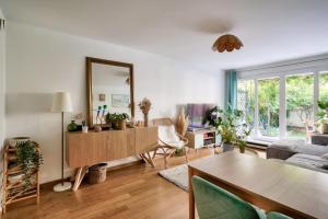 Cosy apartment for 4 with terrace