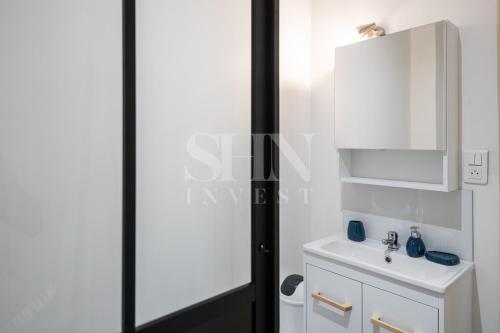 Cosy apartment for 6 persons near tramway in Nice