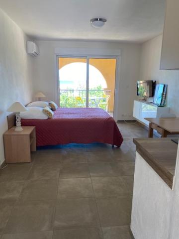 Cosy apartment in Bagnolet close to Paris - Welkeys 93170 Bagnolet