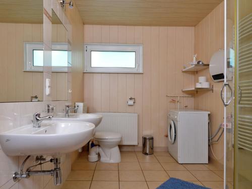 Cosy Apartment in Diemelsee with Fenced Garden