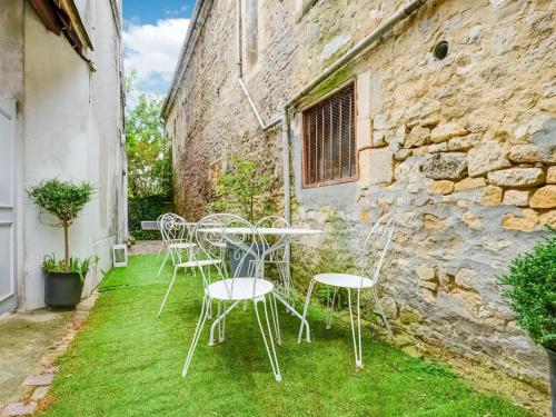 Cosy apartment in Isigny sur Mer with a terrace