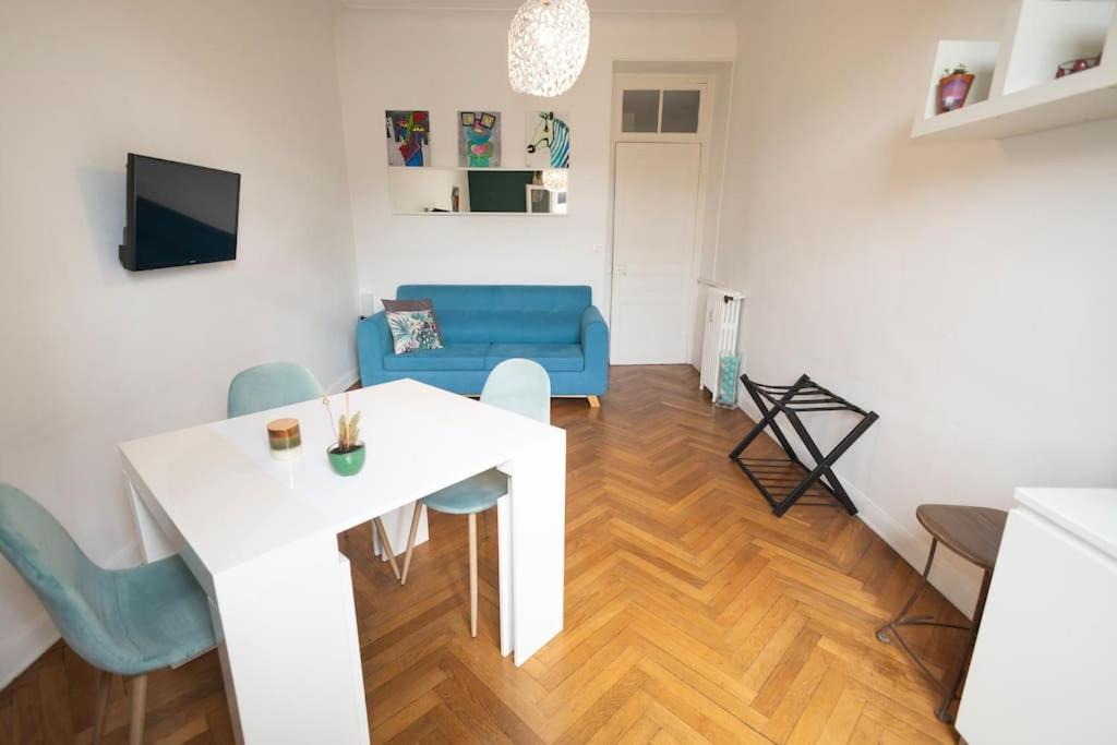 Cosy Apartment plus Self Checkin plus free Street parking