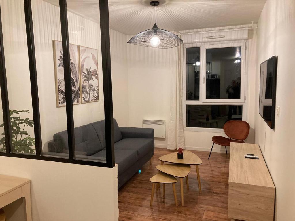 Cosy Appart Disney-Paris / RER Val d’Europe à 150m Appartement 81, 1er Etage 32 Rue de la Charbonnière, 77144 Montévrain
