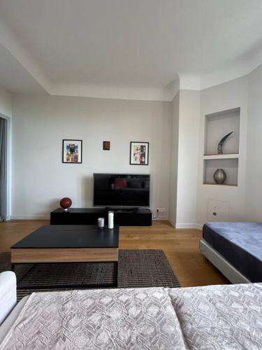 Cosy Appartement Proche du Vieil Antibes