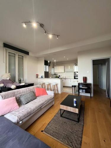 Cosy Appartement Proche du Vieil Antibes
