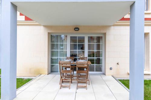 Cosy appartement rez-de-jardin - 200m de la plage