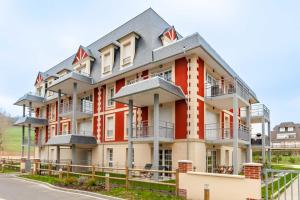 Cosy appartement rez-de-jardin - 200m de la plage