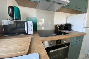 Cosy appt 4* face à Pontaillac - parking & WIFI