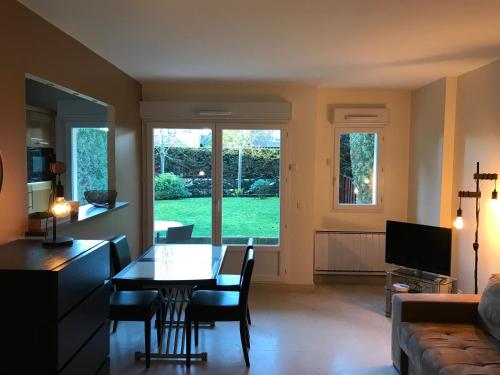 Appartement Cosy avec jardin\ Deauville france