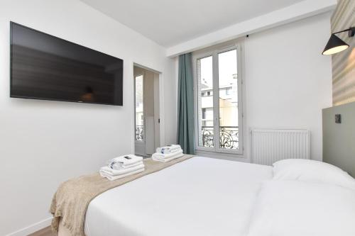 Cosy bedroom - Tour Eiffel Champs de Mars 11A