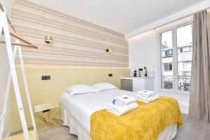 Appartement Cosy Bedroom - Tour Eiffel Champs de Mars 4A 75 rue de Javel 75015 Paris Île-de-France