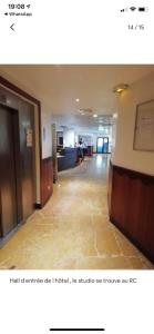 Cosy & Bright apartment in Adagio with balcony and free parking in La Défense