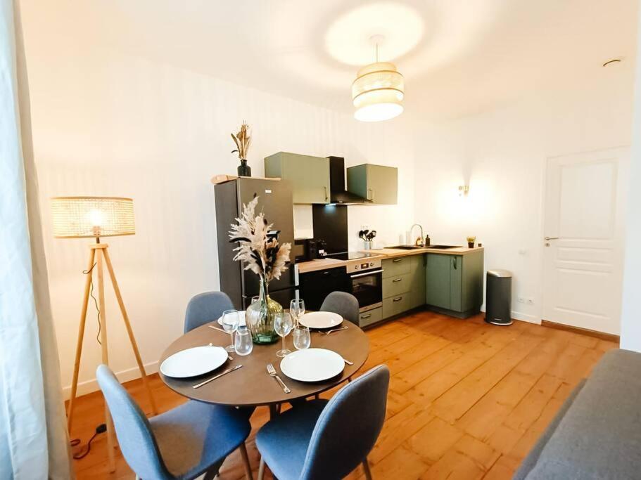 Appartement Cosy Calypso - 6 pers - Centre-ville 62 Rue Castetnau 64000 Pau