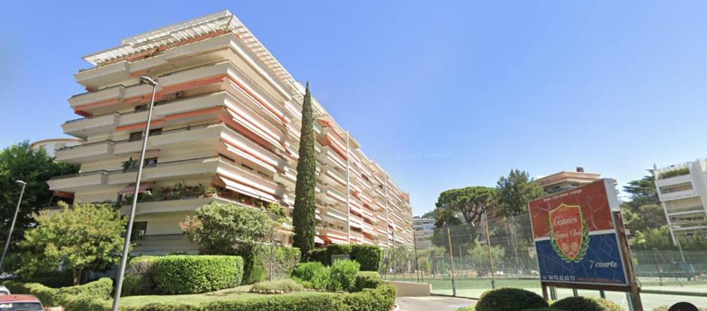 Appartement COSY Cannes 5 mn de la Croisette.2 Pièces 45m2 5 Rue Lacour 06400 Cannes