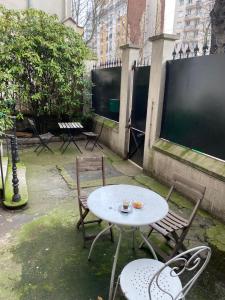 Appartement Cosy, charming apartment with courtyard 153 Rue de Bagnolet 75020 Paris Île-de-France