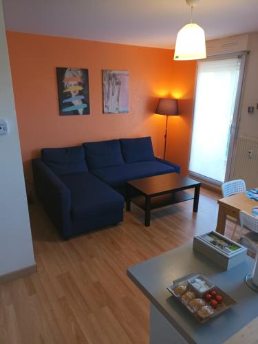 Cosy Colette,climatisé avec stationnement gratuit.