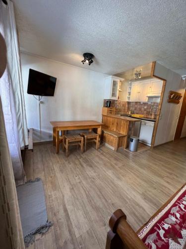 Cosy Condo Ski-In Out Val Thorens