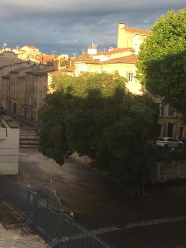 Appartement cosy et lumineux en cœur de ville Aix-en-Provence france