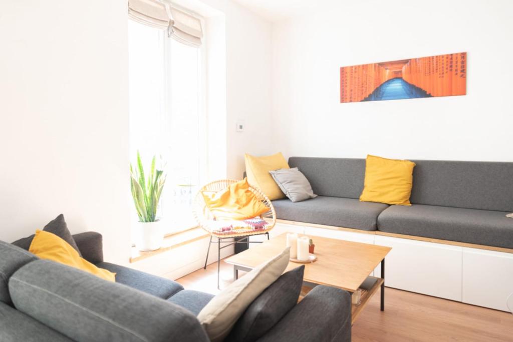 Appartement COSY et Très LUMINEUX 35 m pour 4 à PARIS 2 Passage Saint-Michel 75018 Paris